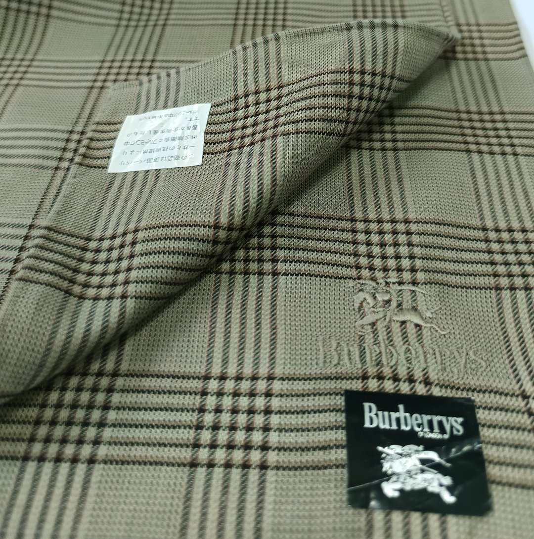 复古 Burberry 手帕 绿褐色格纹图案 19 x 19 英寸 - 手帕/方巾 - 棉．麻 卡其色