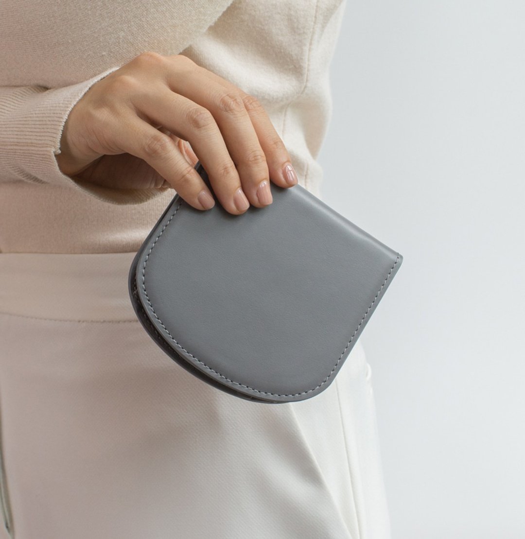 ARCH slim leather wallet in Sky grey - 皮夹/钱包 - 真皮 灰色