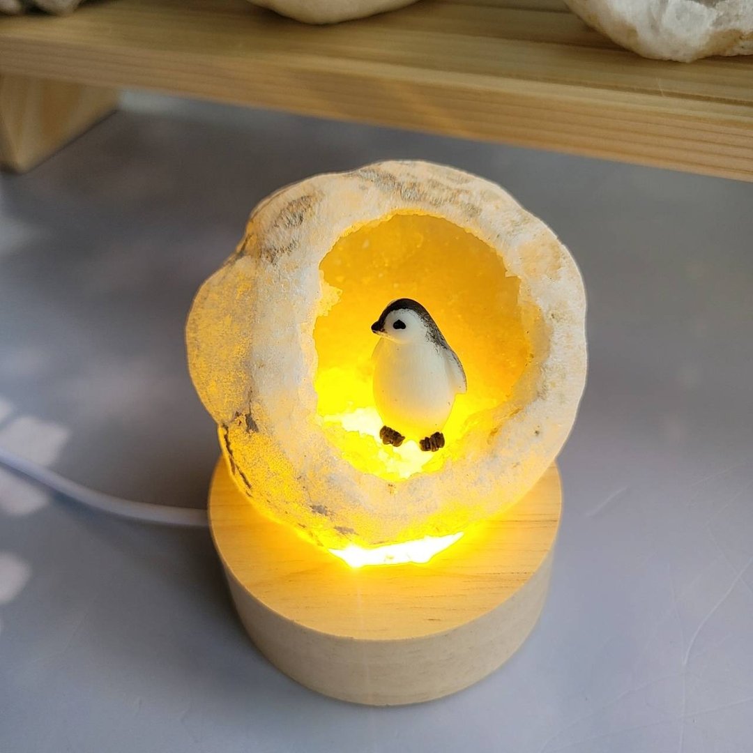 愿望天使~(Q)精品级摩洛哥白水晶晶洞(附底座、灯座) - 摆饰 - 水晶 