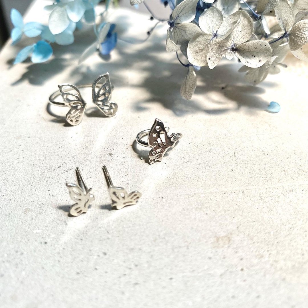 MIH金工首饰 | 蝴蝶 纯银耳骨夹 Butterfly silver ear cuff - 耳环/耳夹 - 纯银 银色