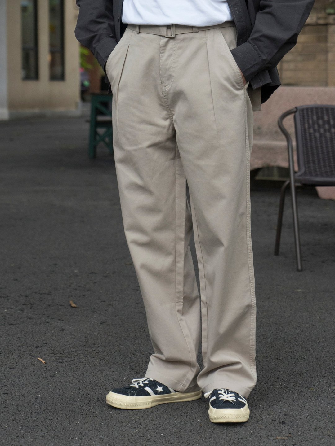 PANTS 日系復古直筒寬鬆休閒褲 淺卡其系帶設計感通勤工裝長褲 - 男士长裤 - 棉 卡其色