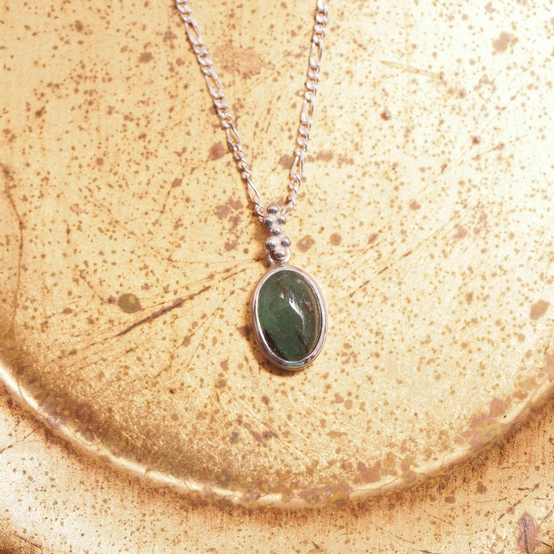 赞比亚 天然祖母绿 2.05ct 手工纯银项链  Zambia Emerald - 项链 - 宝石 绿色