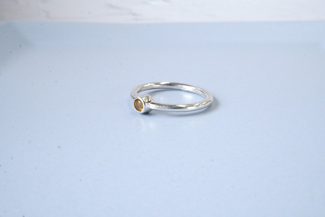 SV925 Mini Opal Ring [Size changeable] 032 - 戒指 - 其他金属 银色
