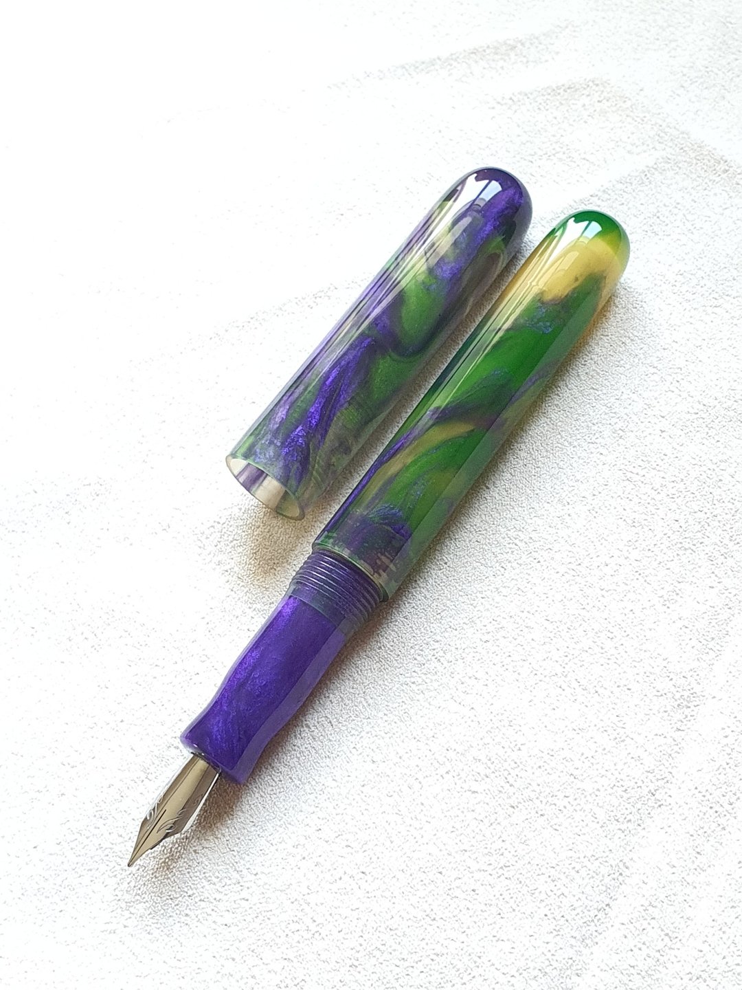 手工钢笔 - 钢笔 - 树脂 多色
