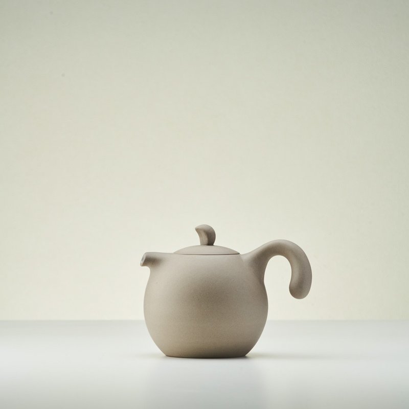 雀悦 │ Taiwan Tit - 浅褐茶壶 - 茶具/茶杯 - 瓷 卡其色