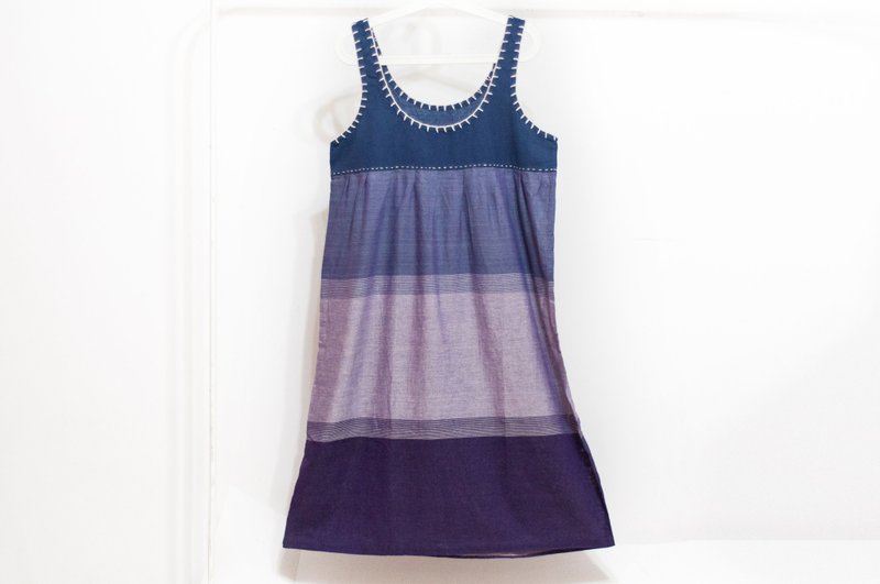 波希米亚棉麻洋装/民族风洋装/刺绣洋装/ethnic dress-紫色星辰 - 洋装/连衣裙 - 棉．麻 紫色