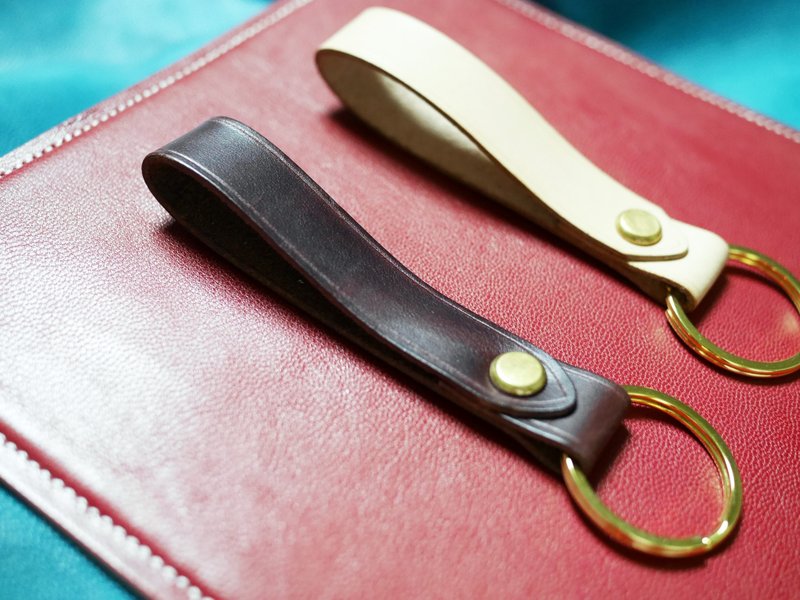 Tsubame -黄铜牛革钥匙圈 可另加购压印服务 咖啡/植鞣原色 - 钥匙链/钥匙包 - 真皮 多色