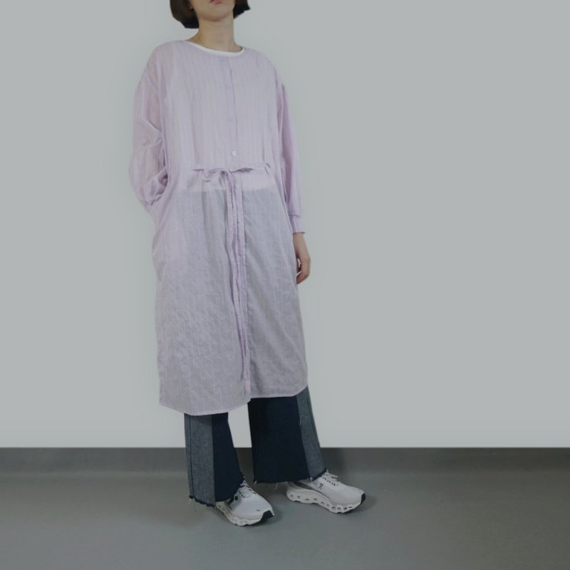 淡紫色细直条束腰长罩衫 - 女装上衣 - 棉．麻 紫色