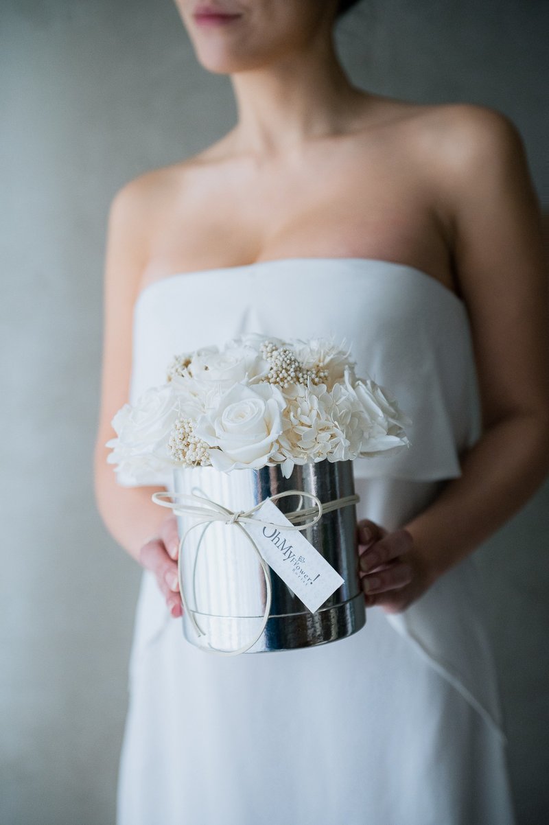 朵朵真爱白色永生玫瑰花礼盒 - 干燥花/捧花 - 植物．花 白色