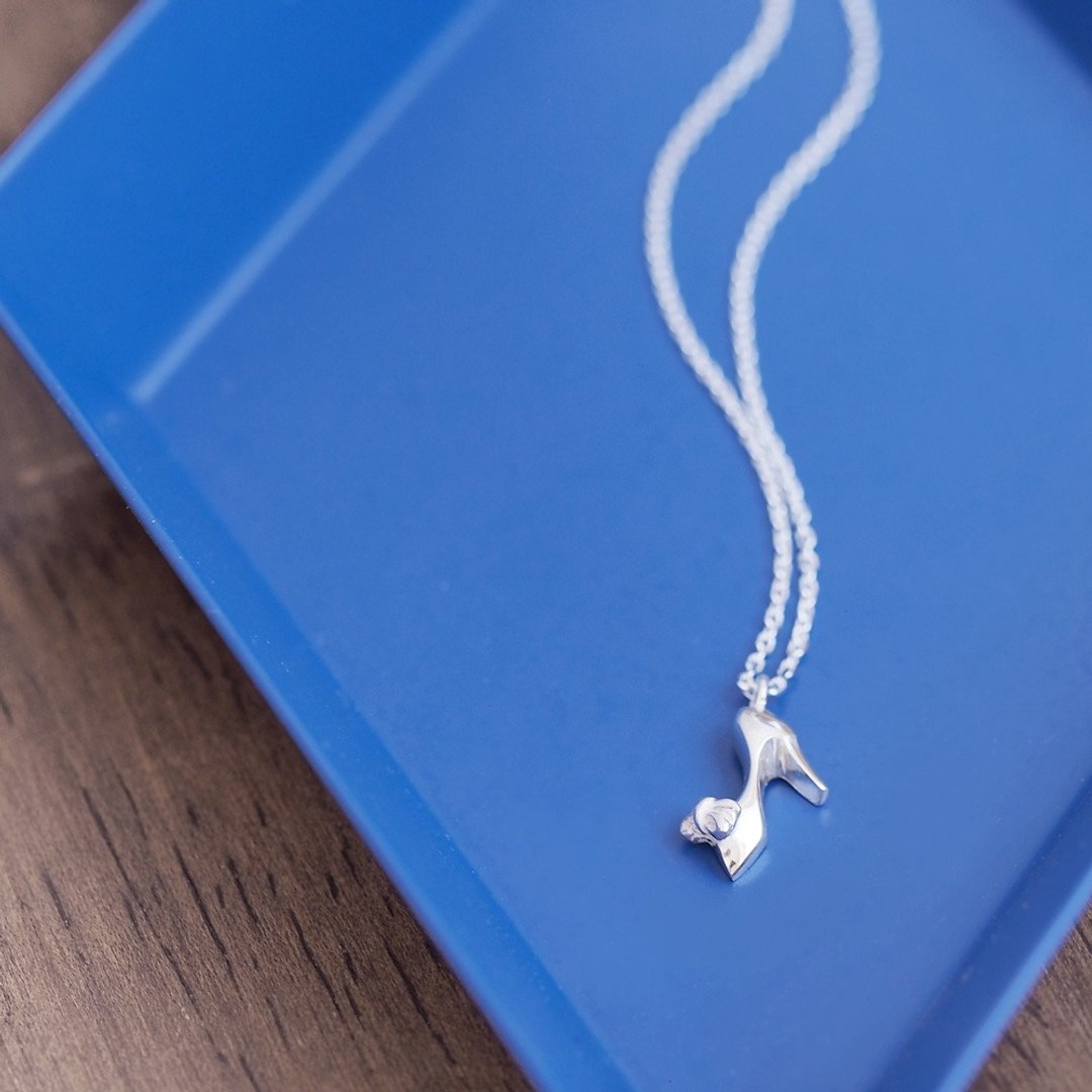 Ribbon high heel necklace Silver 925 - 项链 - 其他金属 黄色