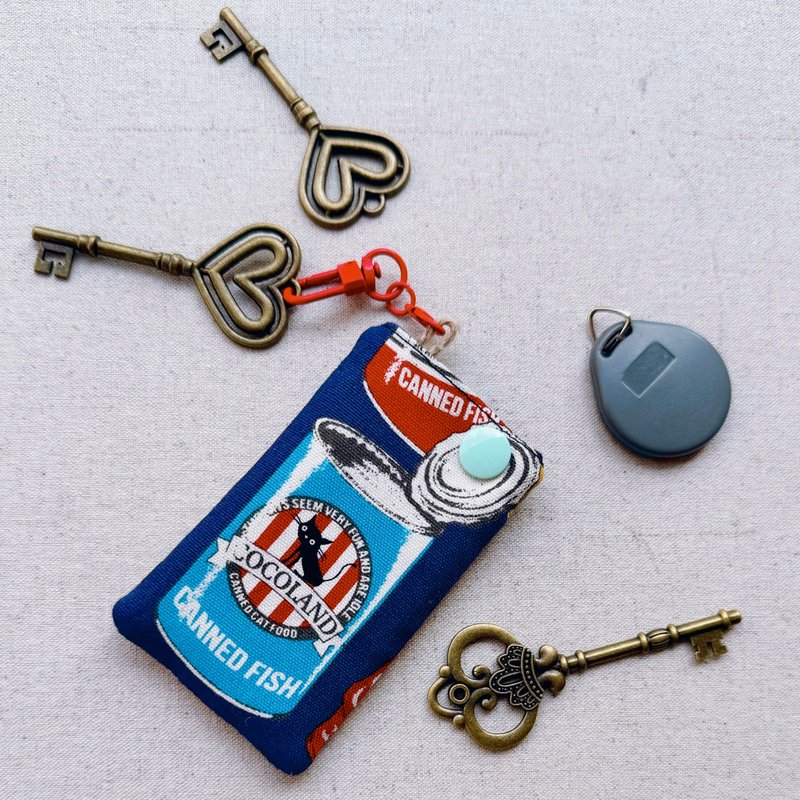 猫罐罐钥匙包。罐罐里的钥匙・猫咪布作钥匙袋 - 零钱包 - 棉．麻 多色