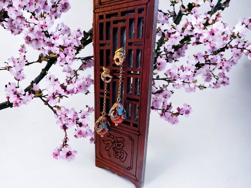 麒鹿珠宝/s925银烧蓝系列/富贵荣华南红玛瑙孔雀款 - 耳环/耳夹 - 珐琅 