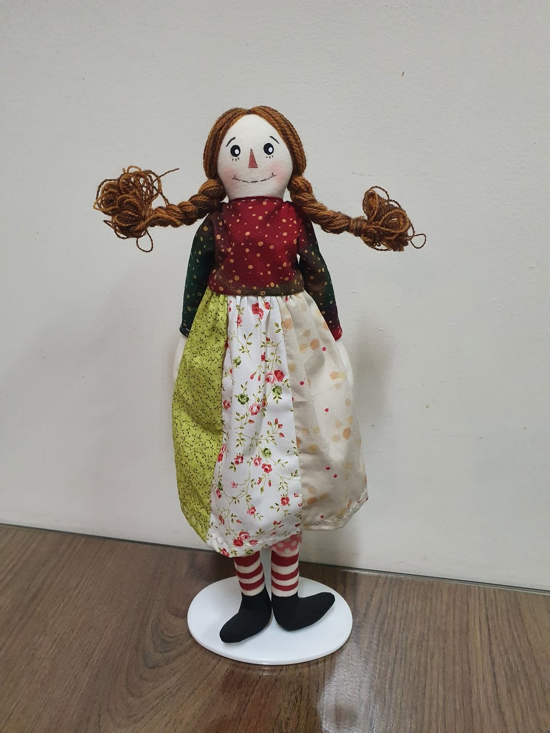 宜兰 手作乡村娃娃~棕发拼接女孩和绿发圆点女孩 初学者可 - 编织/羊毛毡/布艺 - 棉 