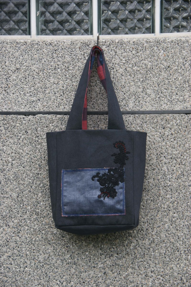 蕾丝侧背手工布包 - 侧背包/斜挎包 - 棉．麻 