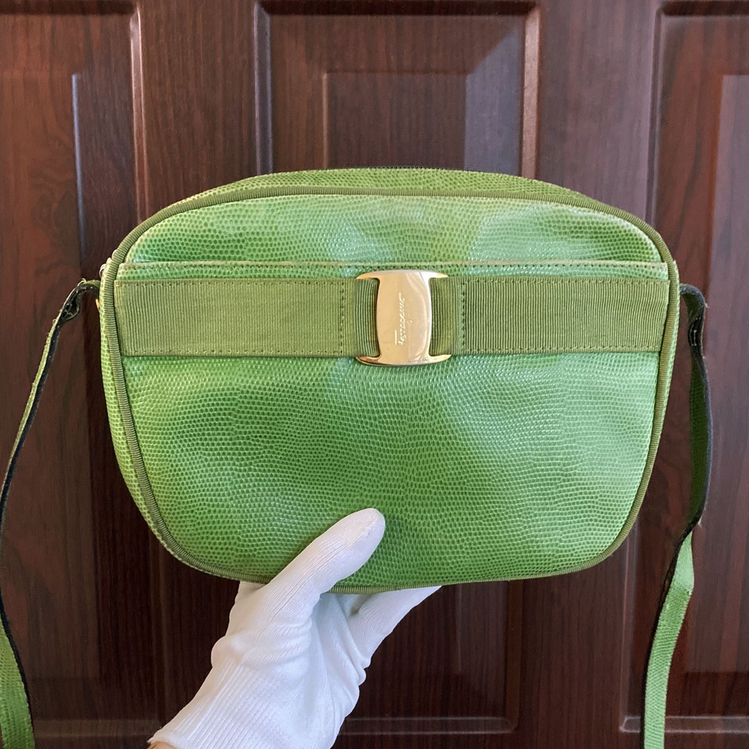 Salvatore Ferragamo 稀有绿色 蜥蜴纹真皮 意大利制 古董包 - 侧背包/斜挎包 - 真皮 绿色