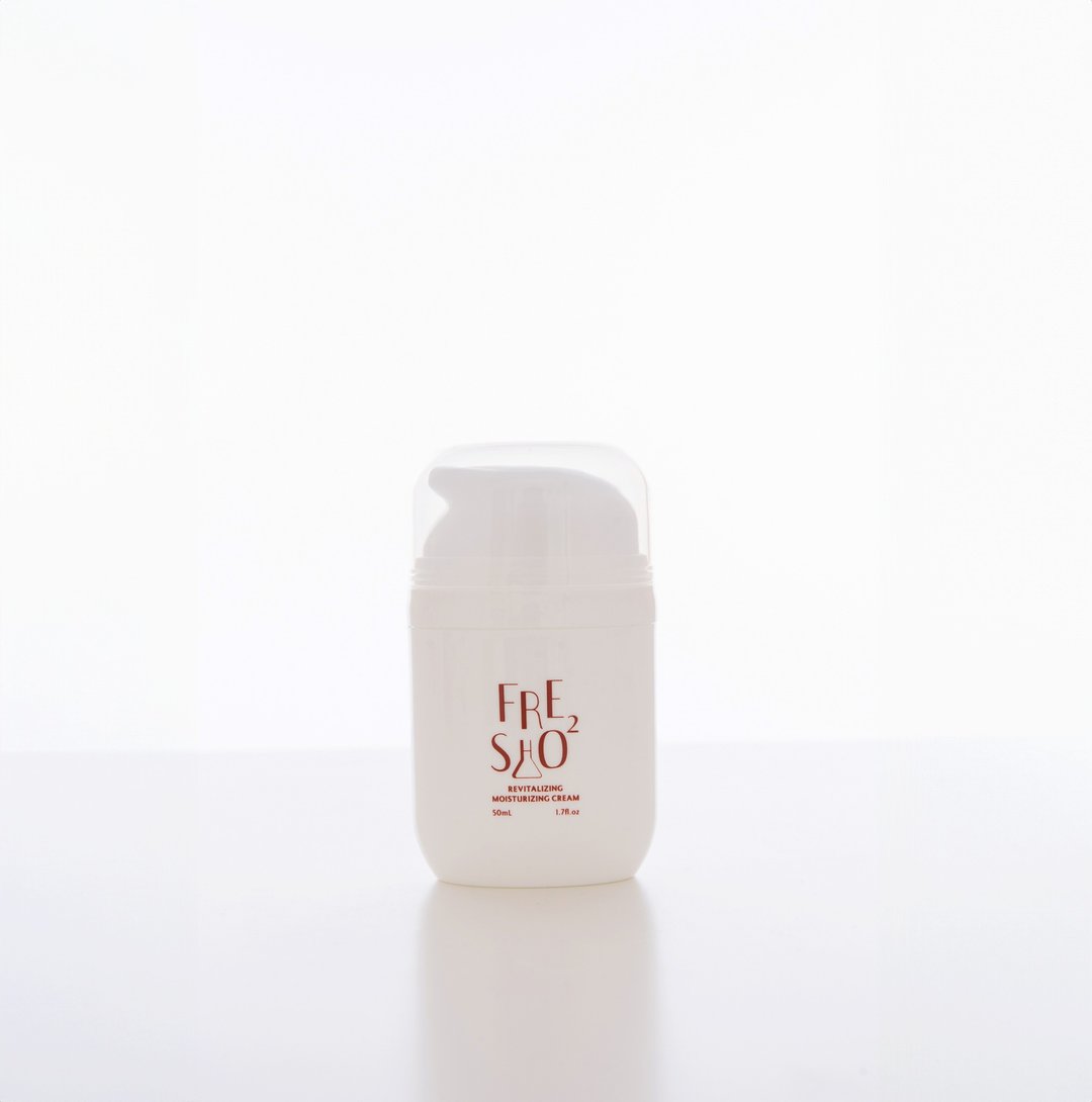 FreshO2 高氧赋活保湿轻乳霜 修护 不厚重 滋润 - 日霜/晚霜 - 塑料 粉红色
