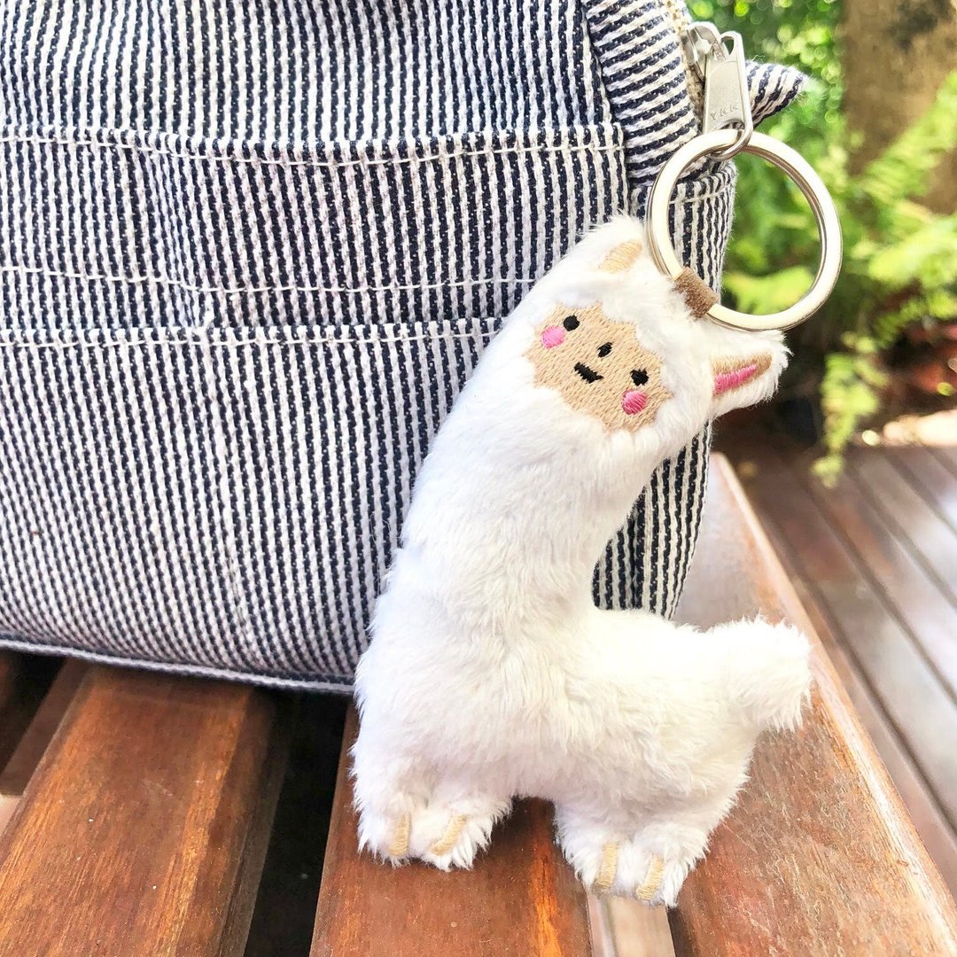 PABO Alpaca 造型钥匙圈 - 吊饰 - 聚酯纤维 白色