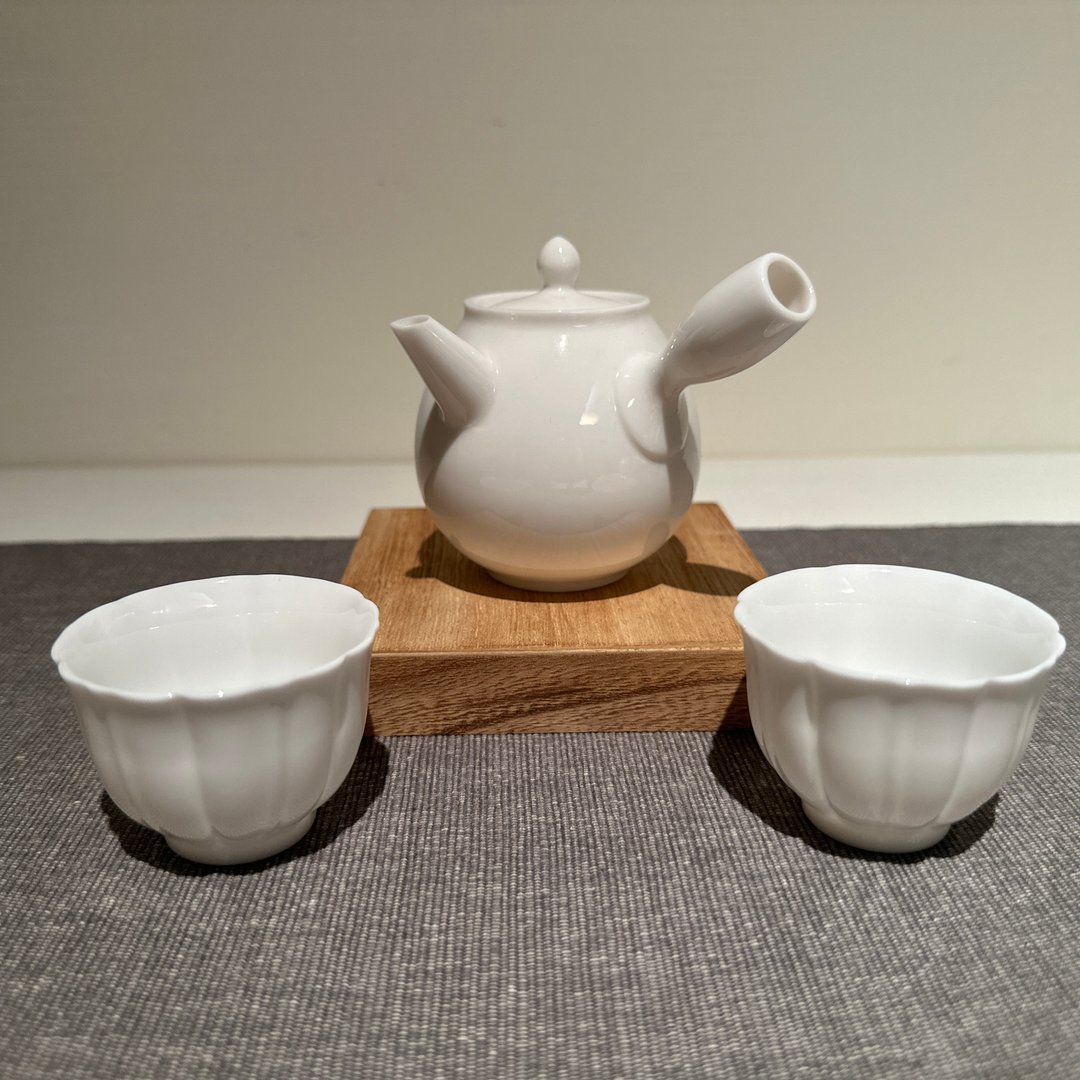 【瓷】侧把小龙蛋润瓷壶(一壶二杯)精致泡茶壶 - 茶具/茶杯 - 其他材质 白色