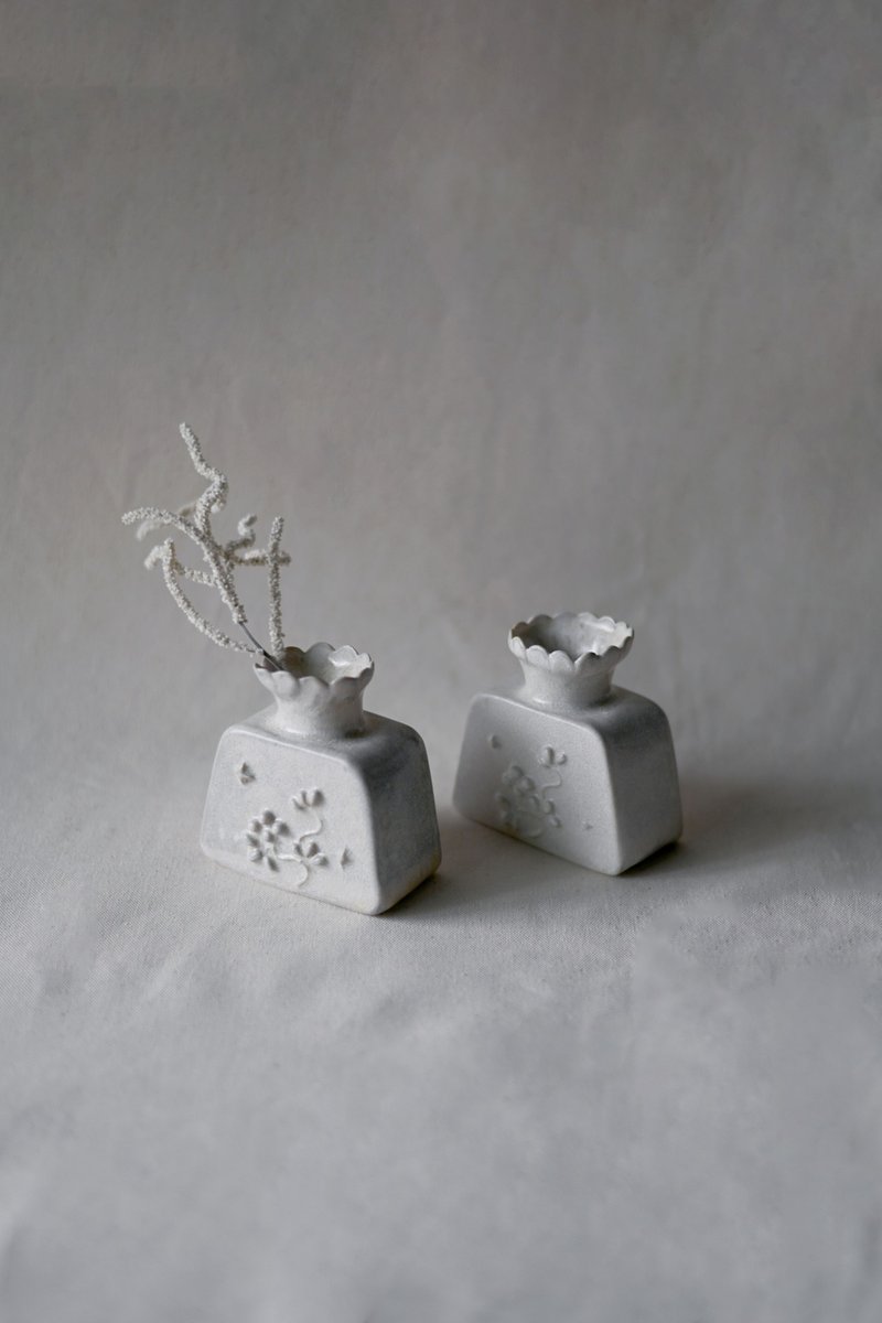 T型瓶 / 手捏花瓶 - 花瓶/陶器 - 陶 