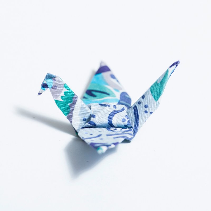 \鹤立独行/ 折纸别针_花花蓝 - 胸针 - 其他材质 蓝色