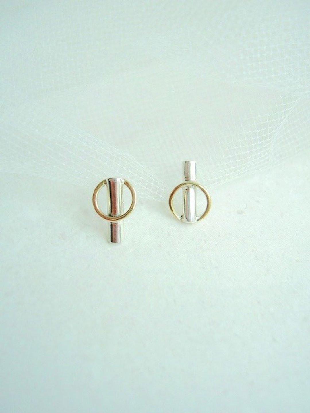 Asymmetric earrings - 耳环/耳夹 - 银 银色