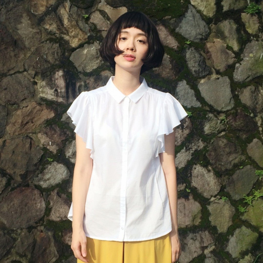 【蝴蝶战士】浪花袖百搭衬衫-晨曦白光 - 女装衬衫 - 棉．麻 白色