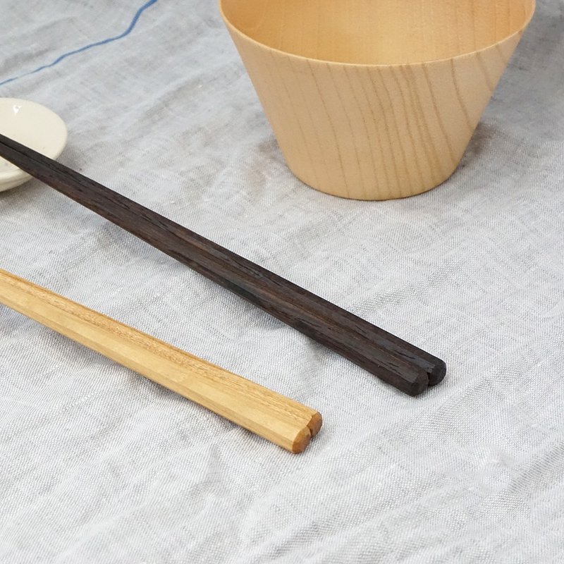 padou 八角筷子 23 厘米蜂蜜蜂蜡和天然油涂层日本 - 筷子/筷架 - 木头 绿色