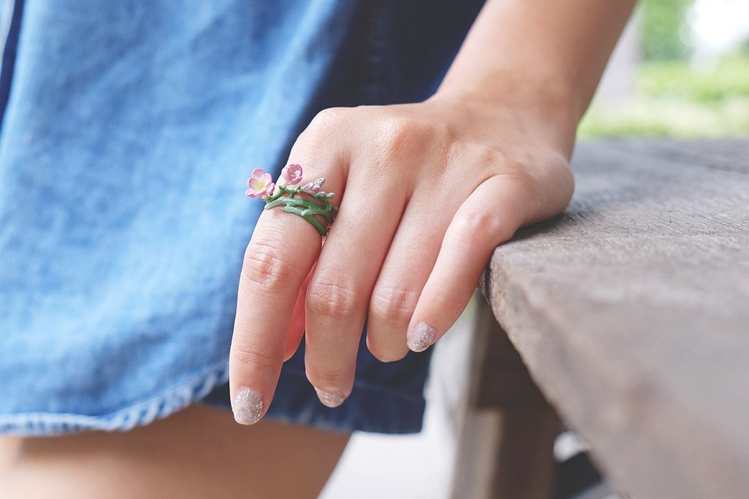 Freesia Ring, Pink Freesia, Pink Flower, Enamel Jewelry - 戒指 - 铜/黄铜 粉红色