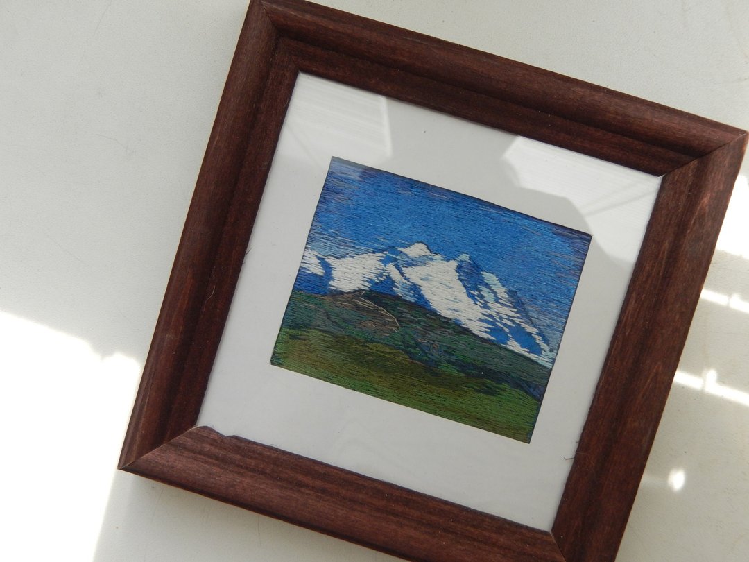 Hand embroidered landscape, Miniature, thread painting, mountainscape - 墙贴/壁贴 - 绣线 