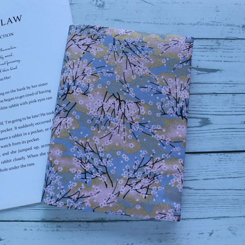 【日系樱花】 书衣 书套 布书衣 可调式书衣 手工书衣 - 书衣/书套 - 棉．麻 
