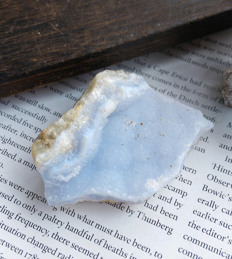 Chalcedony 马达加斯加产地 蓝玉髓 蓝纹玛瑙 天然矿石 原矿 - 摆饰 - 其他材质 