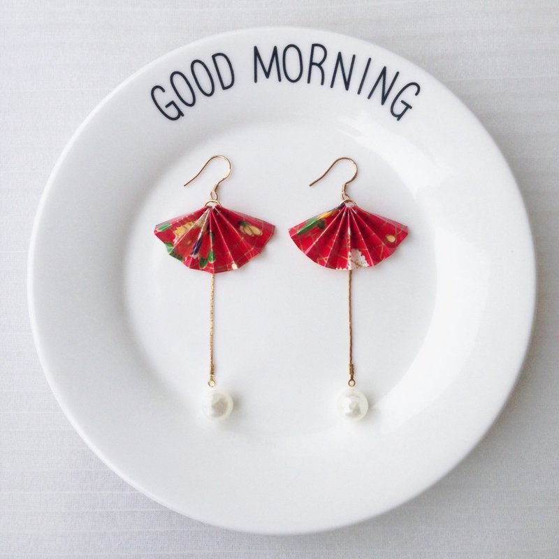 【14k包金❤️蛇骨链❤️吉祥折扇☀️】和风千纸鹤仙鹤折纸鹤无耳洞耳环耳夹式耳钩耳线 - 耳环/耳夹 - 防水材质 红色