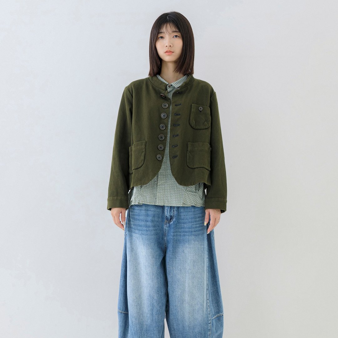 圆扣三口袋短版外套 - 女装休闲/机能外套 - 棉．麻 绿色