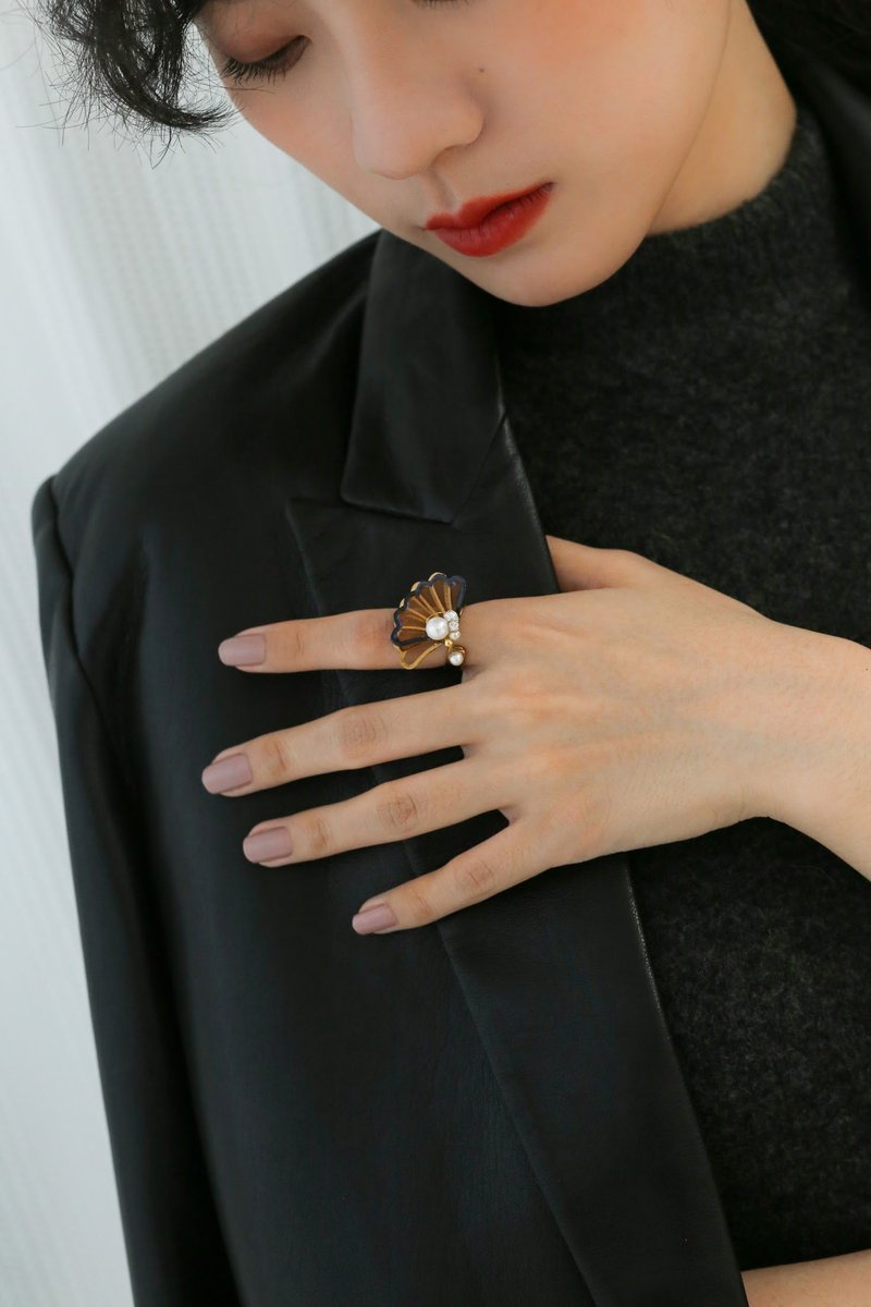 Febbi经典商品—SWAN天鹅系列转圈圈戒指/可调式戒围 - 戒指 - 其他金属 