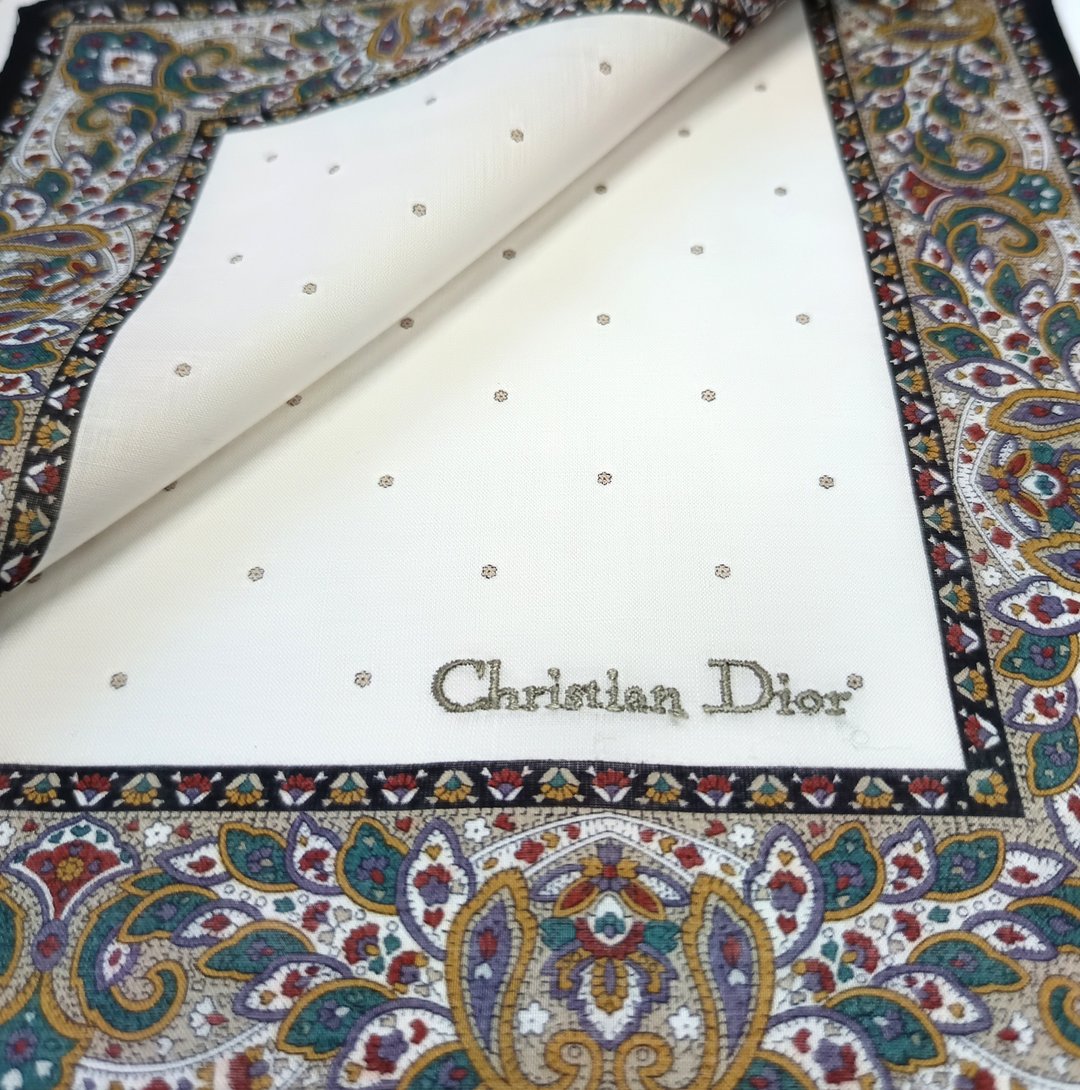 Christian Dior 复古佩斯利手帕 — 优雅边框 19 x 19 英寸 - 手帕/方巾 - 棉 咖啡色