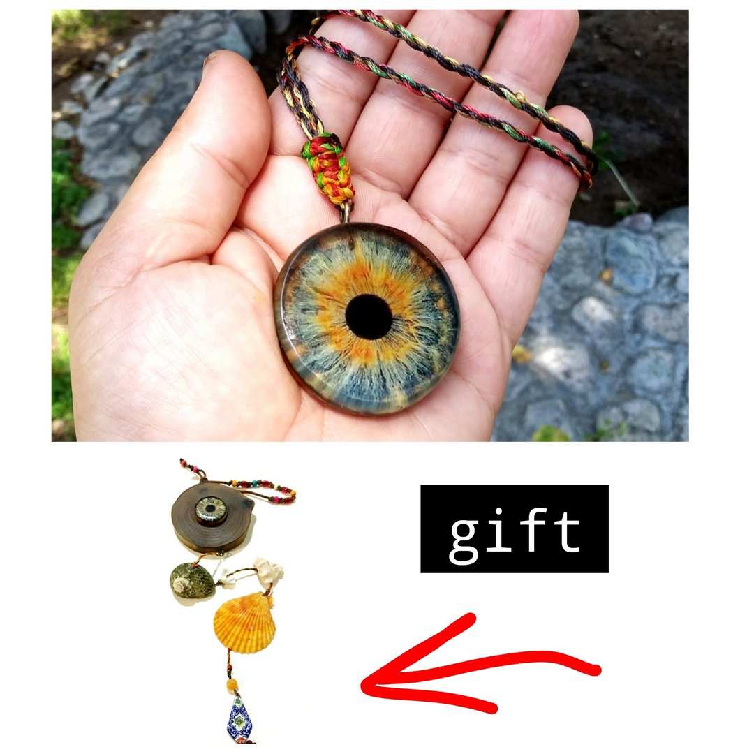 Special wooden necklace.handmade strap.  Eye is wood and resin epoxy. - 项链 - 木头 