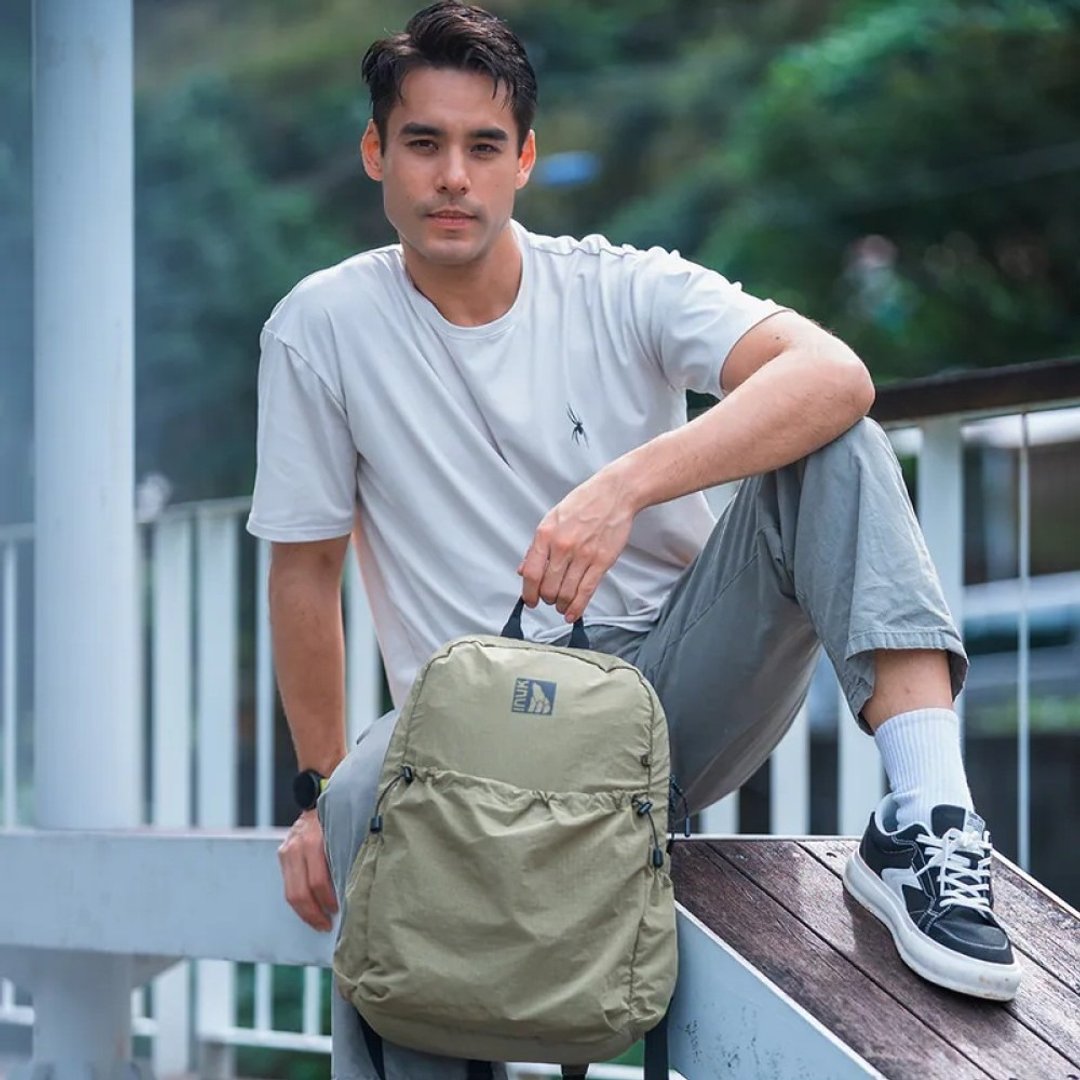 极轻量郊旅日常三用包  Wuul Light 海草绿 19L - 后背包/双肩包 - 环保材料 绿色