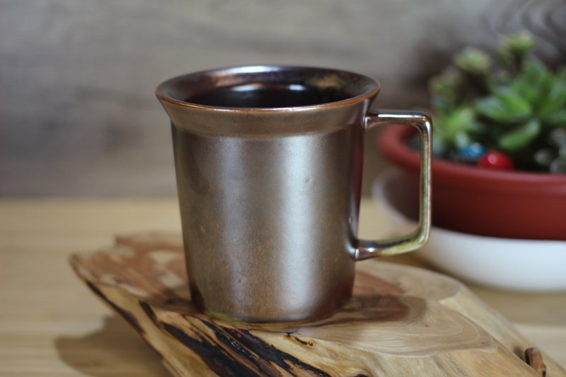 【沐春生活】240ml 柴烧古铜金 方韵杯 咖啡杯 台湾莺歌制 - 咖啡杯/马克杯 - 瓷 