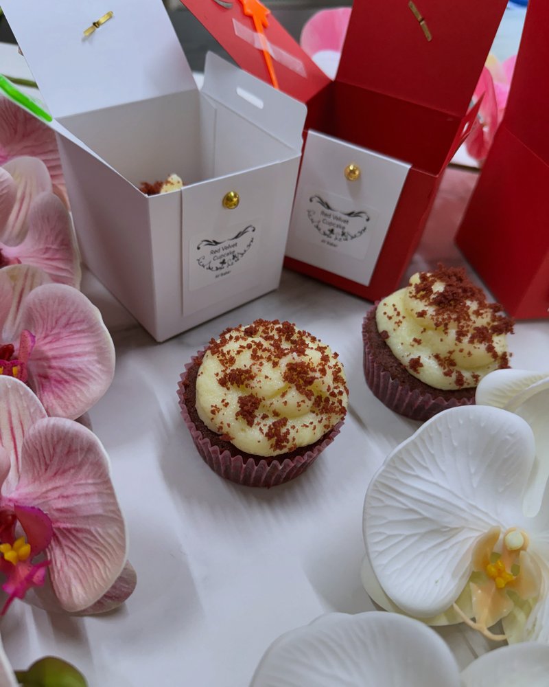 AY baker 红丝绒悄悄话杯子蛋糕 Red Velvet Cupcake - 蛋糕/甜点 - 新鲜食材 红色