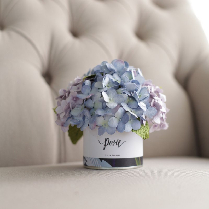 GS102 : Aromatic Gift Small Gift Box Purple Sky Hydrangea Size 5"x5.5" - 香薰/精油/线香 - 纸 蓝色