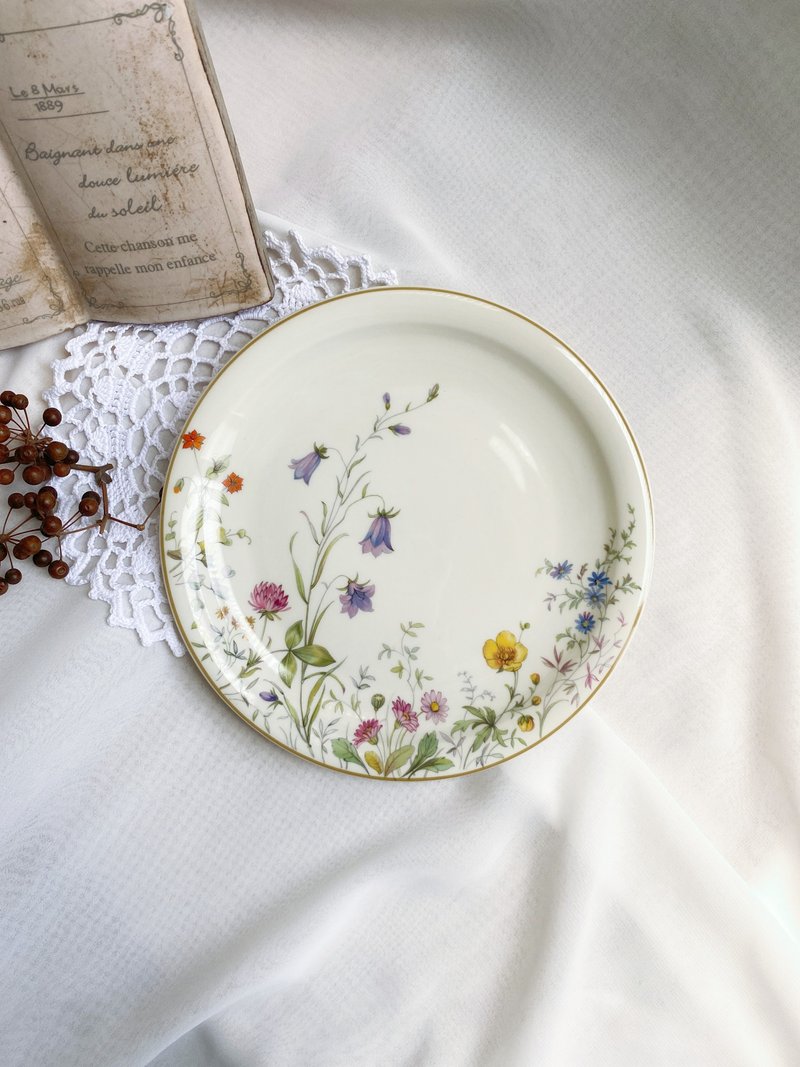 【好日恋物】 德国带回K&A Krautheim手绘金边花卉盘 风信子款 - 盘子/餐盘/盘架 - 瓷 多色