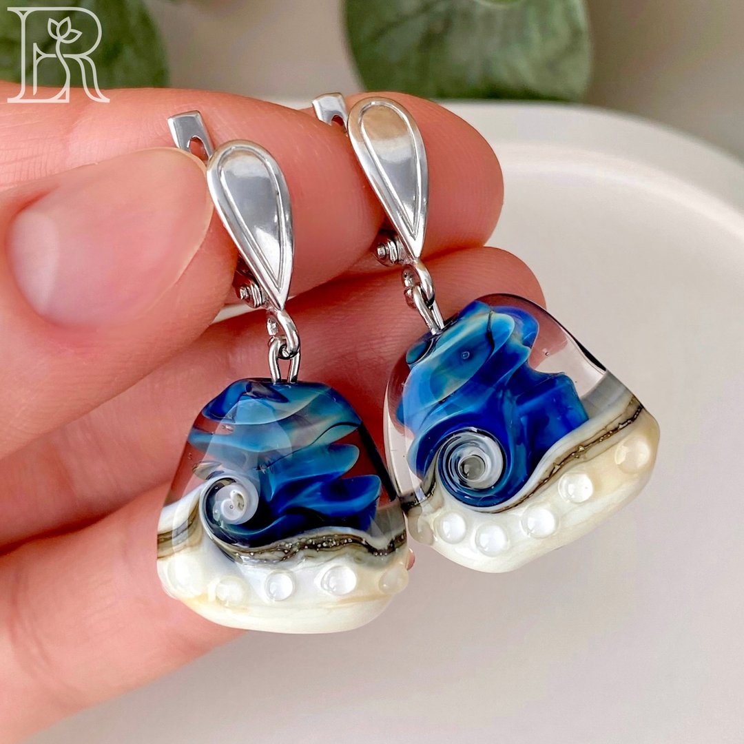 Seacost Jewelry: Italian Glass and 999 Silver Earrings with Latch Back - 耳环/耳夹 - 纯银 蓝色