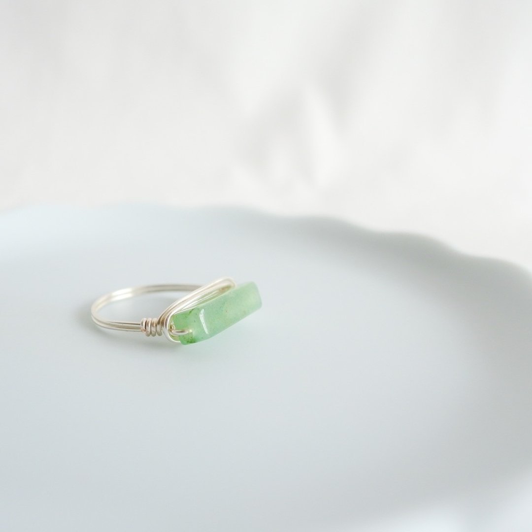Green Aventurine–slender – Silver Ring  Natural Stone Ring - 戒指 - 其他金属 绿色
