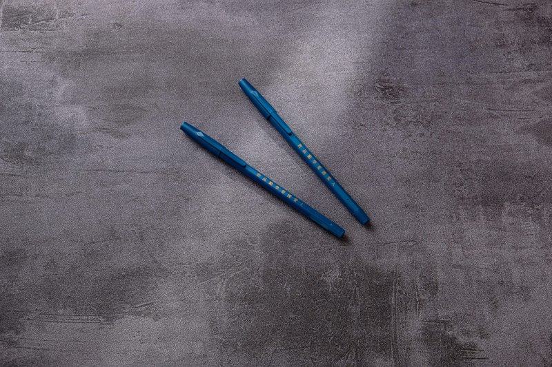 台湾大学 复古原子笔 - 普鲁士蓝 - 圆珠笔/中性笔 - 其他金属 多色