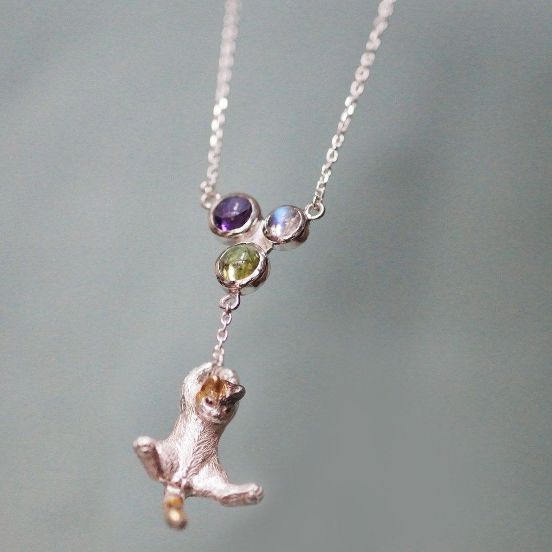 Calico pendant catching a balloon - 项链 - 纯银 银色