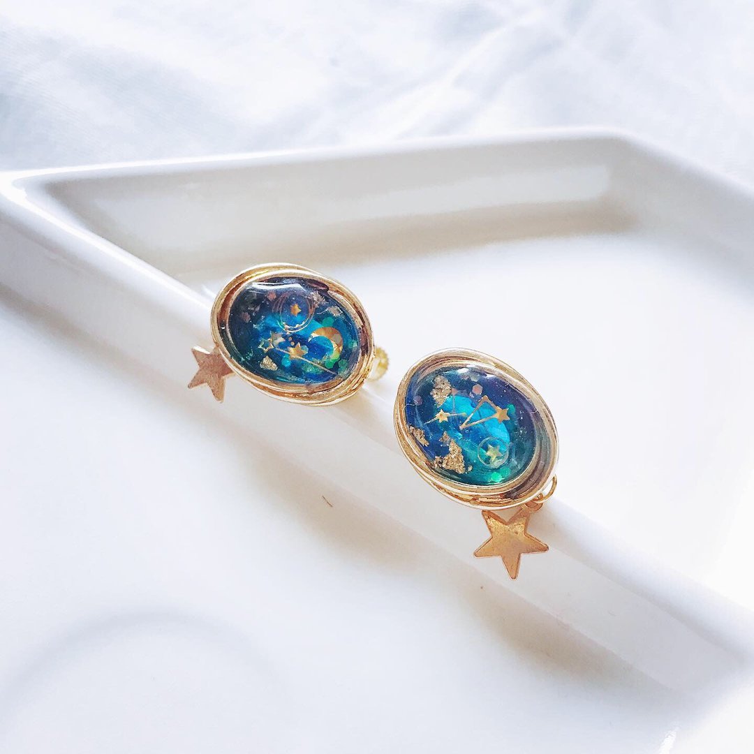 星空倒影湖泊星星贴耳耳环 - 耳环/耳夹 - 其他金属 金色