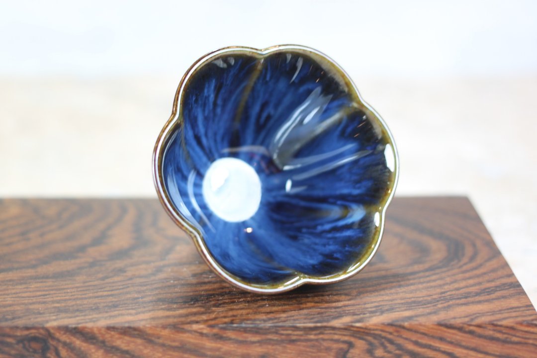 【沐春生活】湛海 天目釉 花瓣茶杯 茶碗 莺歌名家叶敏祥作品 - 茶具/茶杯 - 瓷 