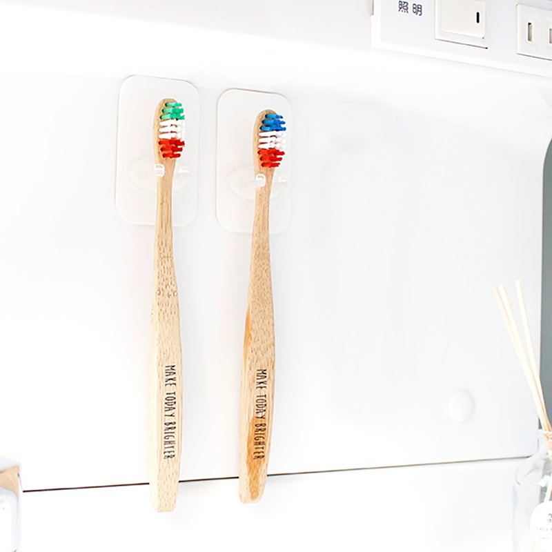 ( 2 sets ) 2 Otel Magic Sticky Tooth Brush Holder 2pcs 2sets (4ps) Tooth brush holder Total 4 - 卫浴用品 - 塑料 白色