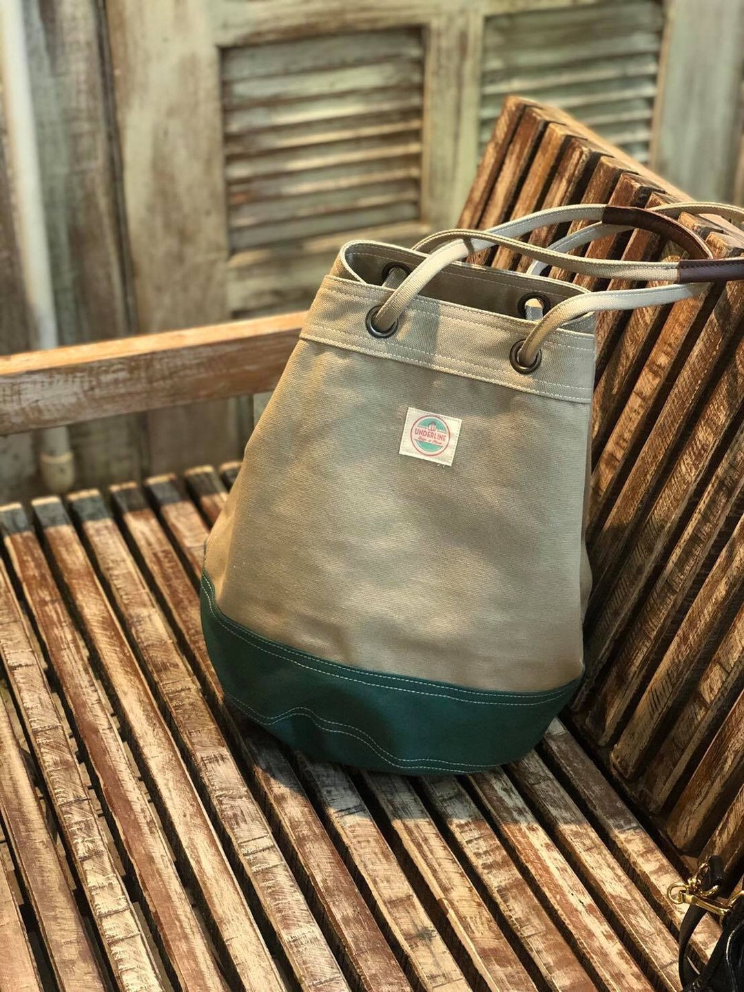 Khaki/Green Canvas 2way Bucket Bag w/ Strap Leather Handles. - 手提包/手提袋 - 棉 卡其色