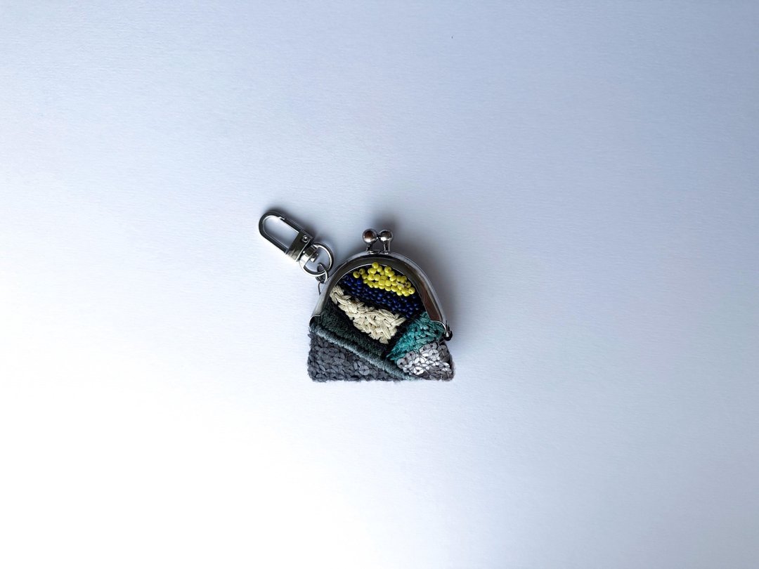 SARTO..手工刺绣口金包/ 少量制作/ 工艺设计/ 设计师作品 - 零钱包 - 棉 黑色